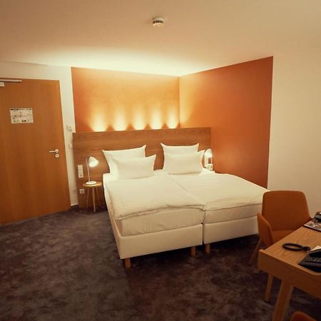 Hotel Adler Asperg Exterior foto